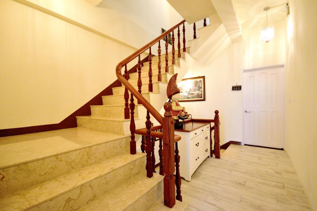 Moon Villa B&B Taitung Exterior photo